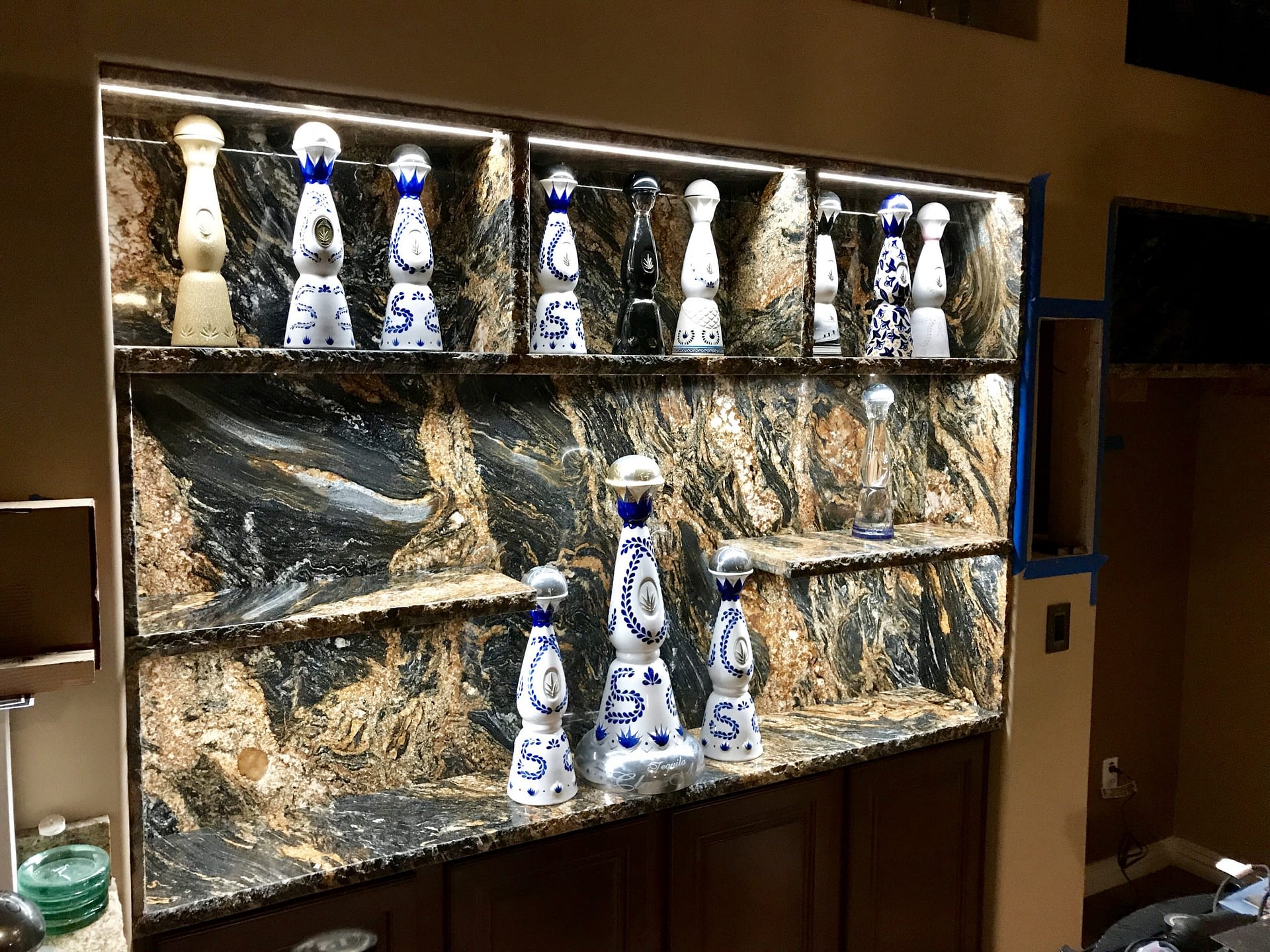 Under cabinet lighting